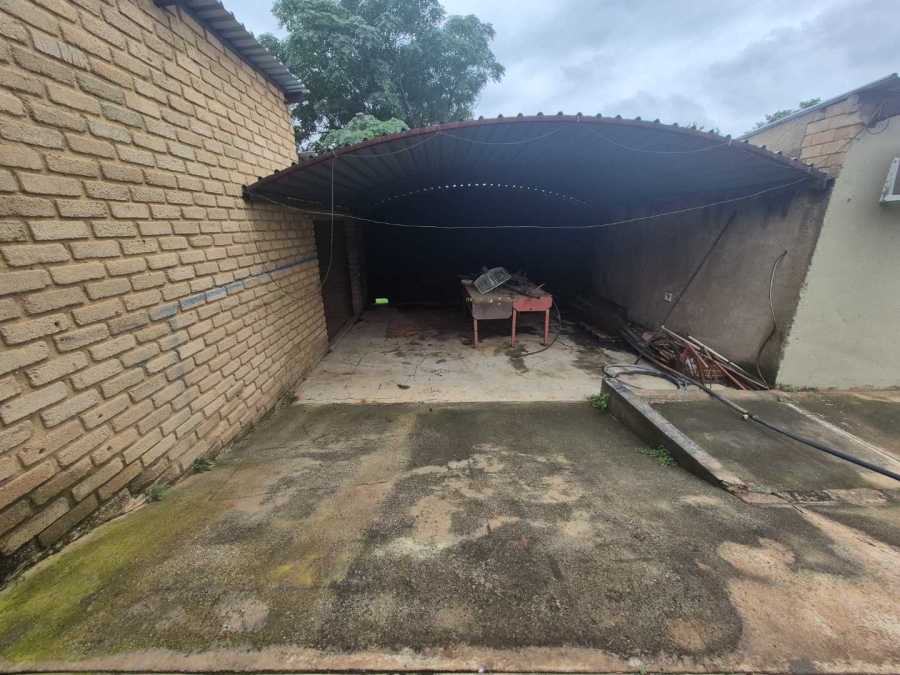 10 Bedroom Property for Sale in Mooinooi North West